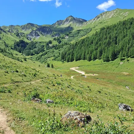 Digitale - 3 Pieces Pour 6 Personnes - Piscine, Sauna Et Parking Prive Apartamento