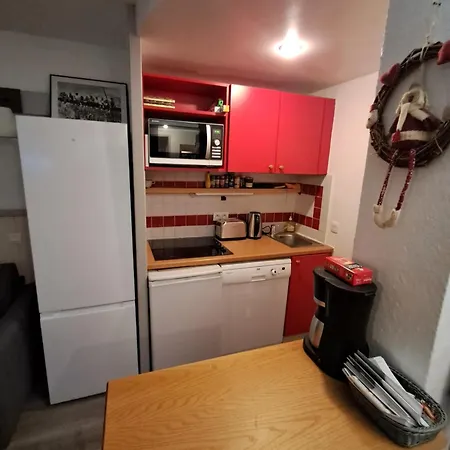 Digitale - 3 Pieces Pour 6 Personnes - Piscine, Sauna Et Parking Prive