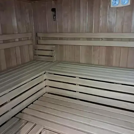 Digitale - 3 Pieces Pour 6 Personnes - Piscine, Sauna Et Parking Prive *